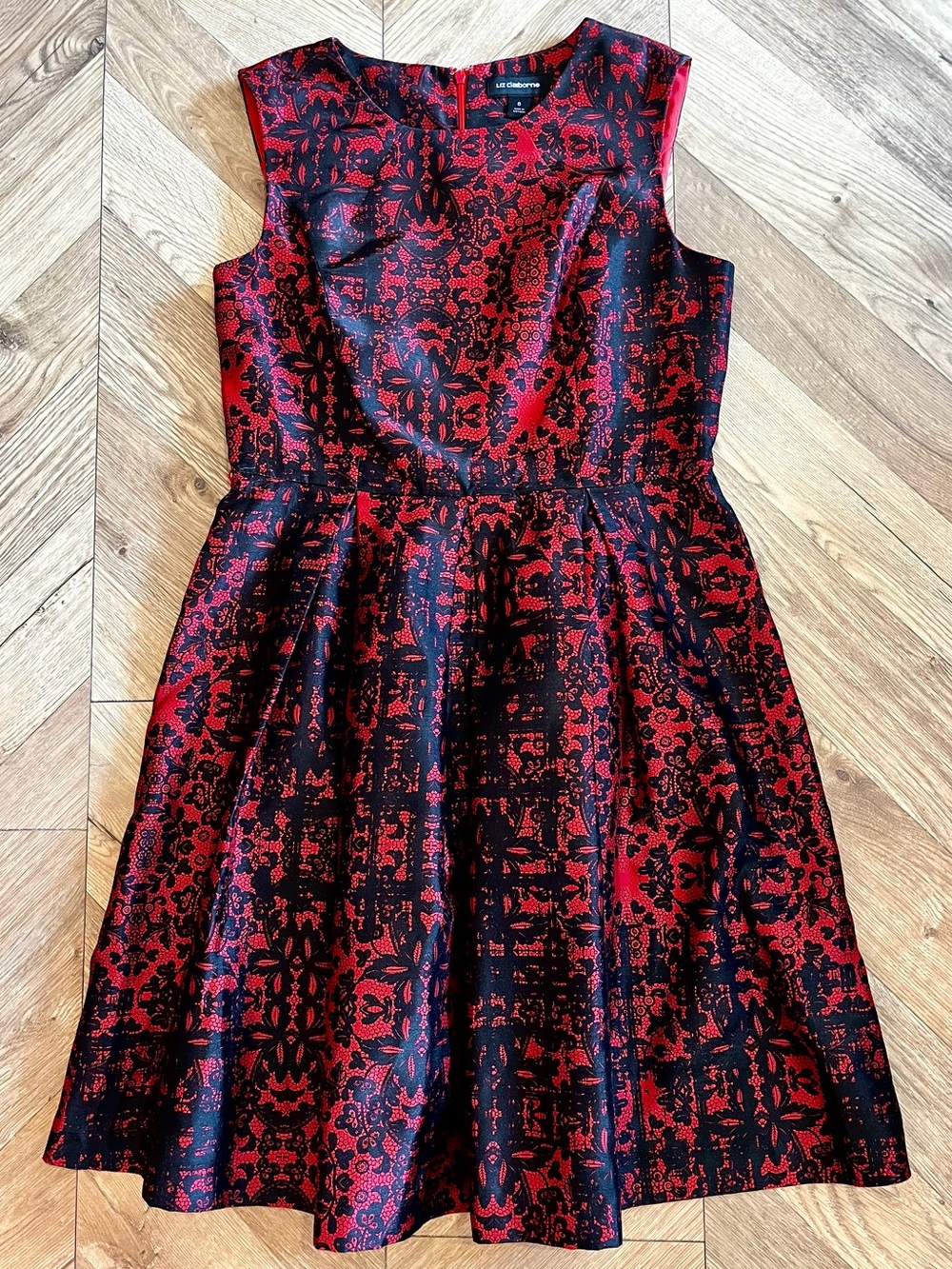 Liz Claiborne Festive Red & Black Brocade A-line Cocktail Dress Size 8